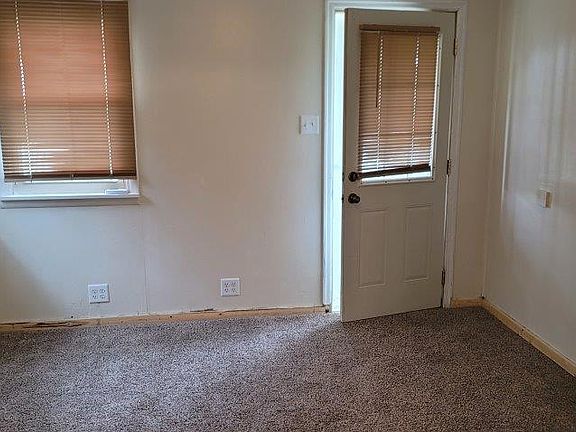 2nd image of 1203 W 21st St