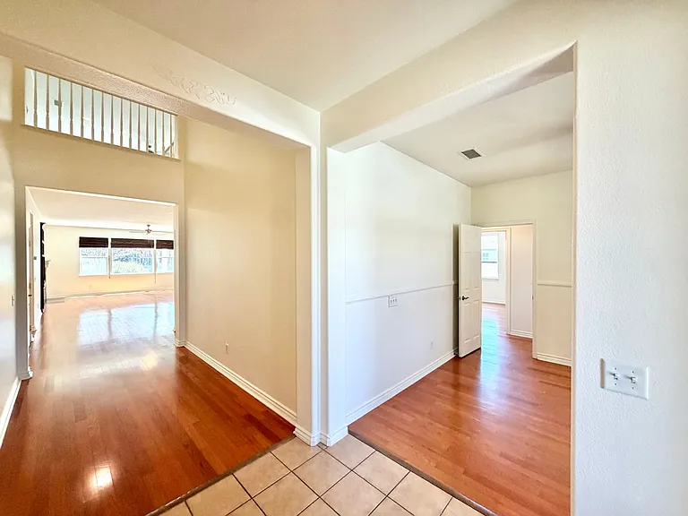 35824 Red Bluff Pl — Photo 4