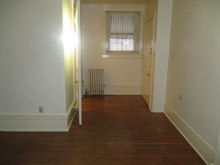 1365 S 3rd St — Photo 6