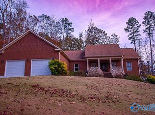 70 Cumberland Cir, Scottsboro, AL 35769