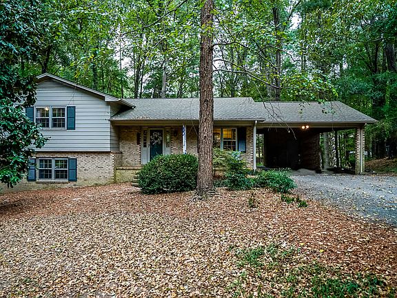 2nd image of 3301 Waterbury Dr