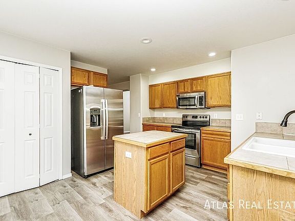 5th image of 3881 Pronghorn Meadows Cir