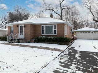 115 Eagle Point Rd, Fox Lake, IL 60020