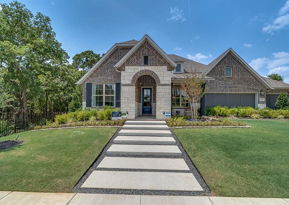 1st image of 107 Shady Glen Dr