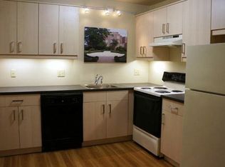 3168 Greenfield Rd APT 2A, Royal Oak, MI 48073