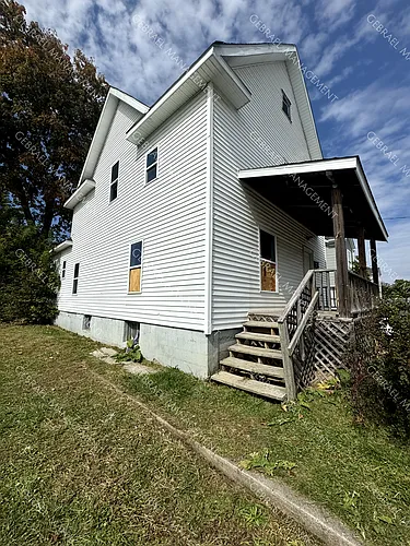 1303 Root St #1 Photo 1