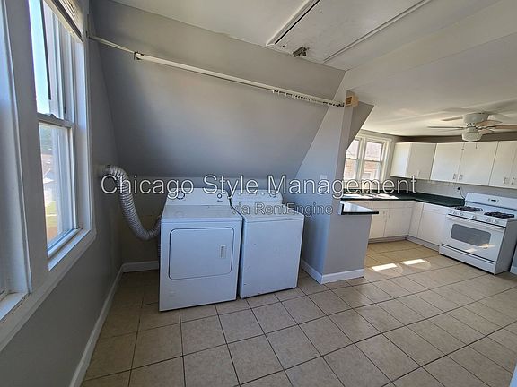 5th image of 6035 S Karlov Ave #2