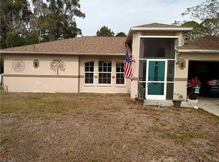 18370 Ostego Dr, Fort Myers, FL 33967