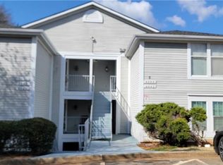 4252 Parkview Ct, Stone Mountain, GA 30083