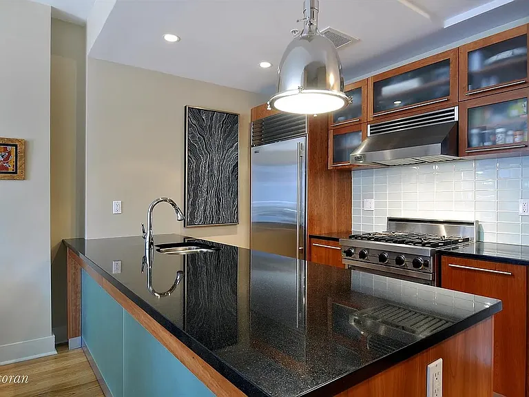 415 Leonard St #6D — Photo 3