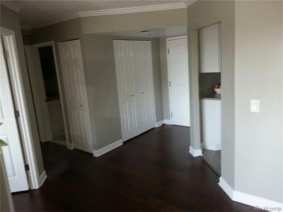 2nd image of 3614 Country Club Dr