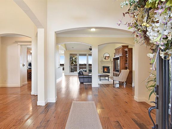 5th image of 4106 Waterford Glen Dr