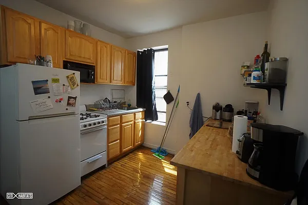 Rented by Citi Habitats | media 4
