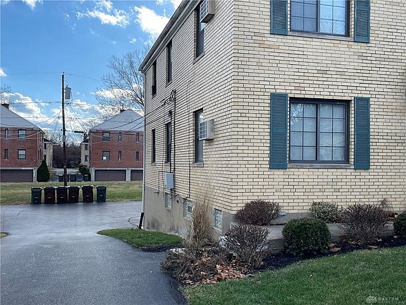 5th image of 526 Wiltshire Blvd