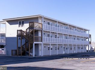 12 72nd St #204, Ocean City, MD 21842