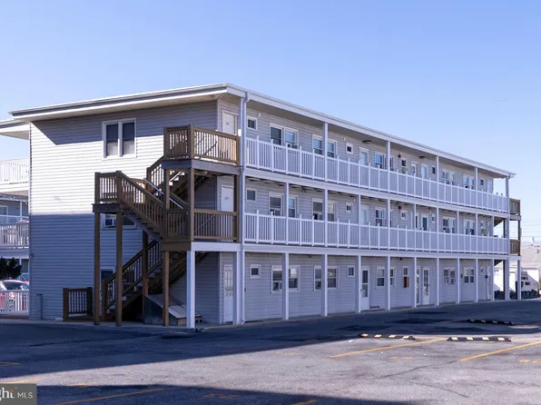 12 72nd St #204, Ocean City, MD 21842