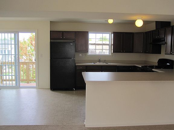4th image of 25 Ronald Dr