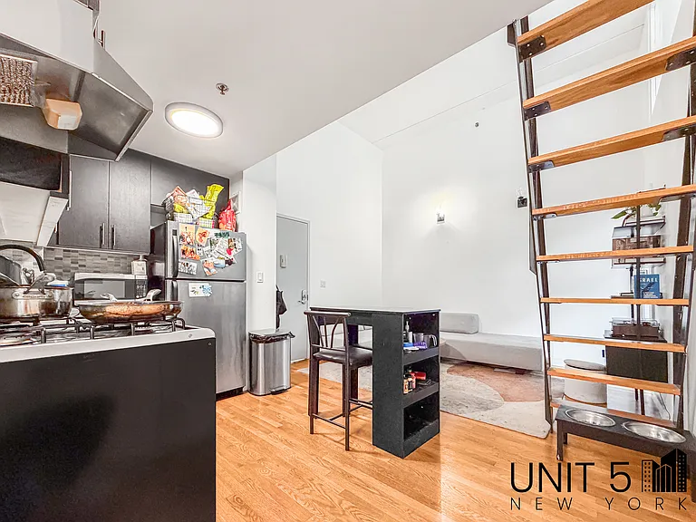 342 Eldert St #312 — Photo 4