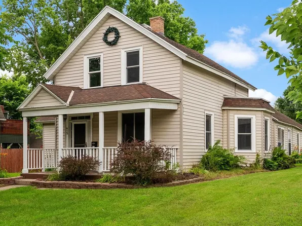 415 East Cook Street, Portage, WI 53901