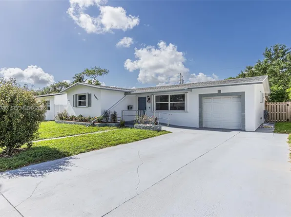 6630 Liberty St, Hollywood, FL 33024