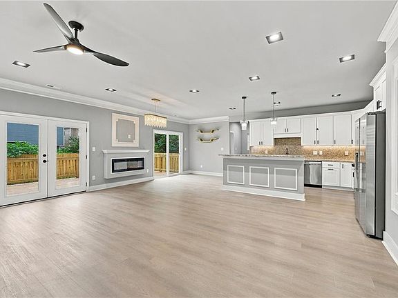 4th image of 1238 29th St