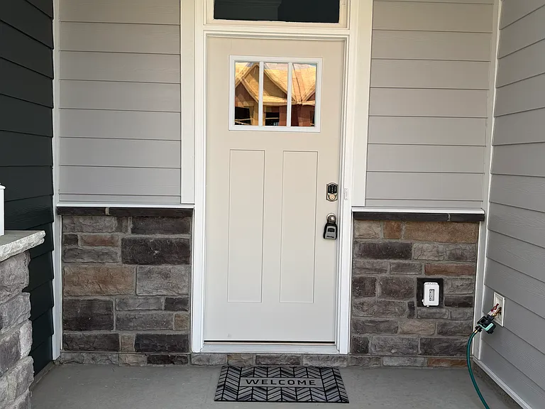 4327 Black Ct — Photo 3