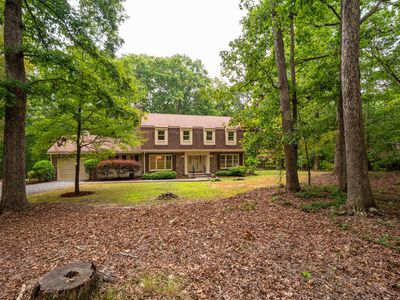136 Hunters Ridge Rd, Chapel Hill, NC, 27517