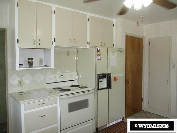 3rd image of 1501 Edgar St