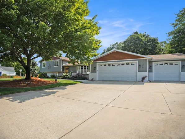 500 N Buys Rd, Muskegon, MI 49445