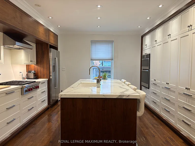 47 Vermont Ave — Photo 2