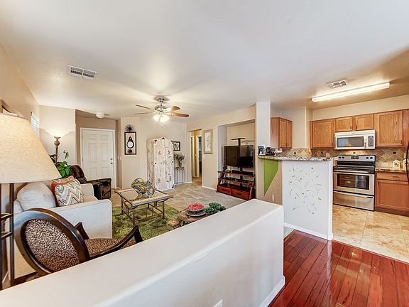 5th image of 36593 W Montserrat St