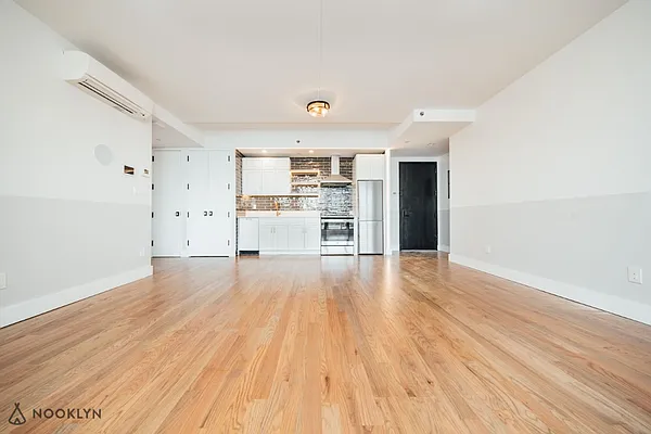 Rented by Nooklyn NYC LLC | media 51