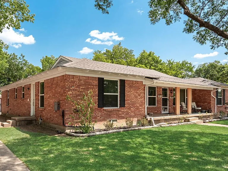 9506 Mercer Dr — Photo 4