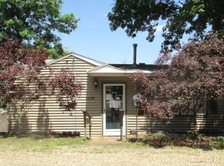 12387 Sunset Dr, Manito, IL