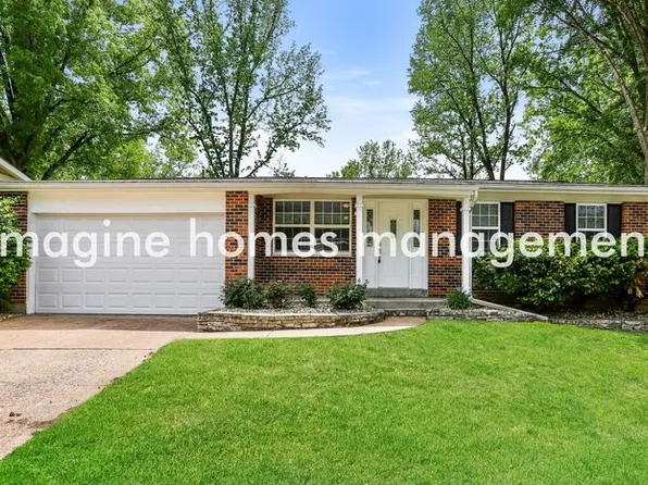 701 Whitewillow Ln, Ballwin, MO 63021