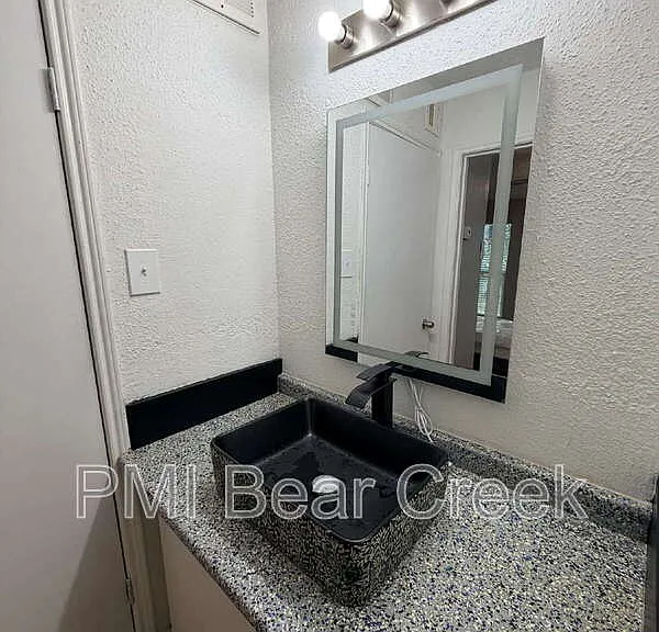 9550 Deering Dr #509 — Photo 15