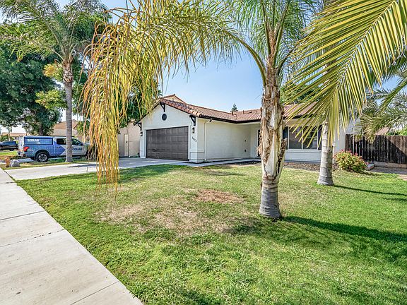 3rd image of 1912 Santa Maria Avenue