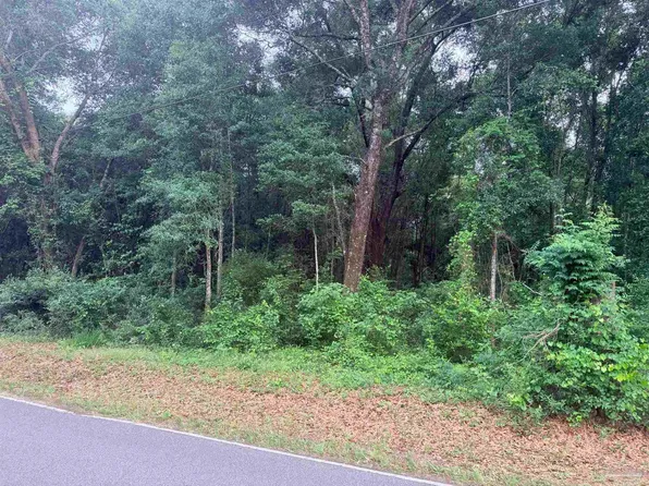 7203 Helms Rd, Pensacola, FL 32526