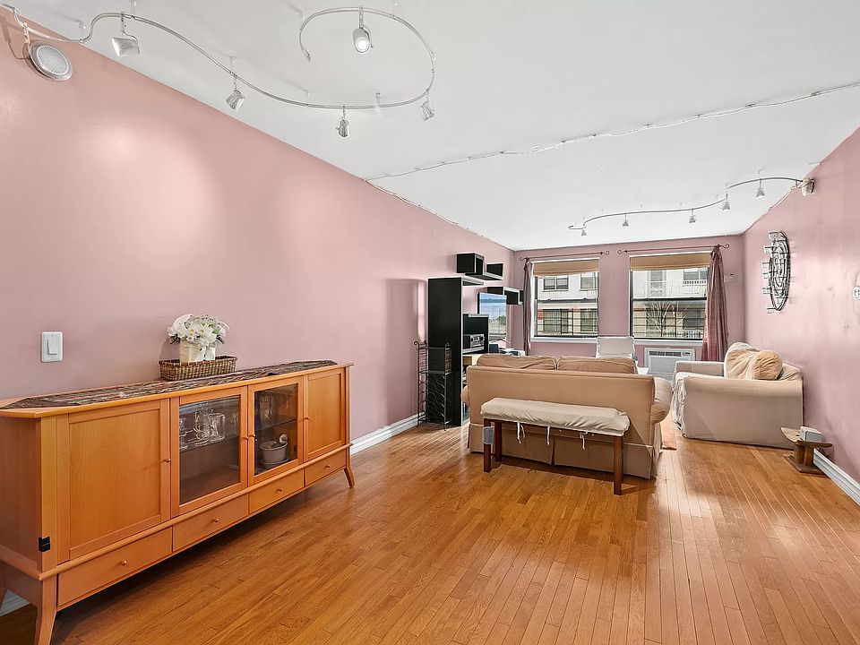 1st image of 1901 Madison Ave APT 512