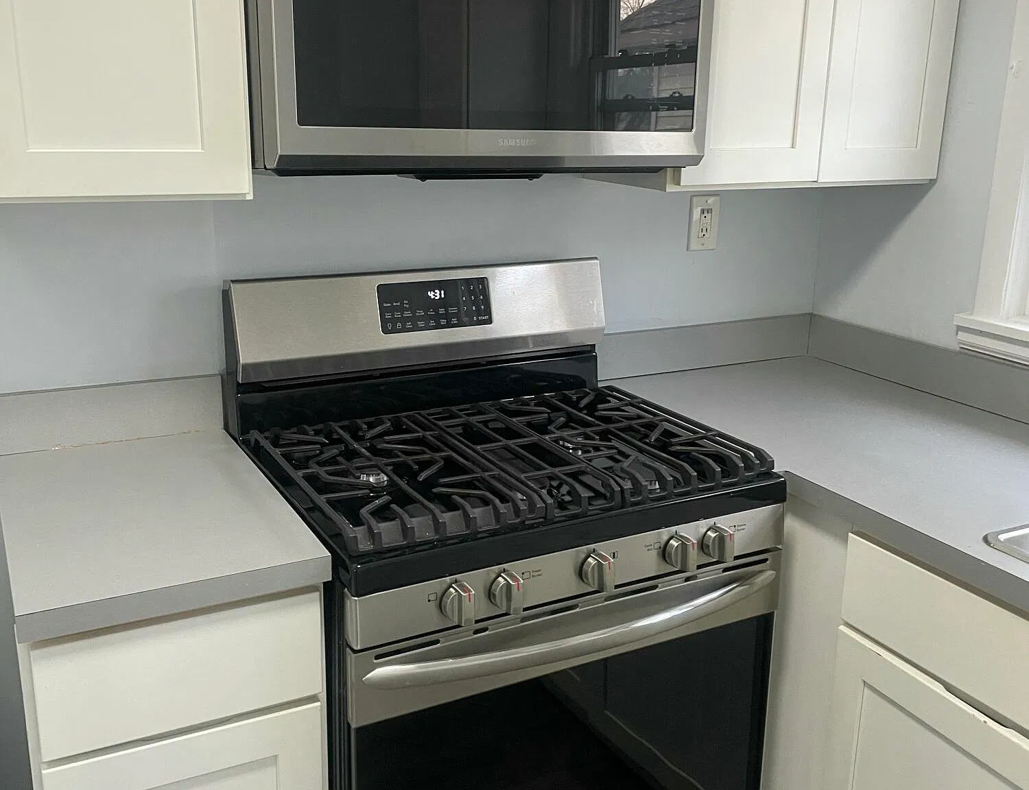 5 bed, 1944 sqft, $2,500 — Photo 3