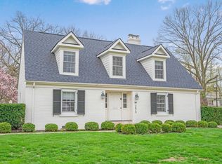 2670 Wexford Rd, Columbus, OH 43221