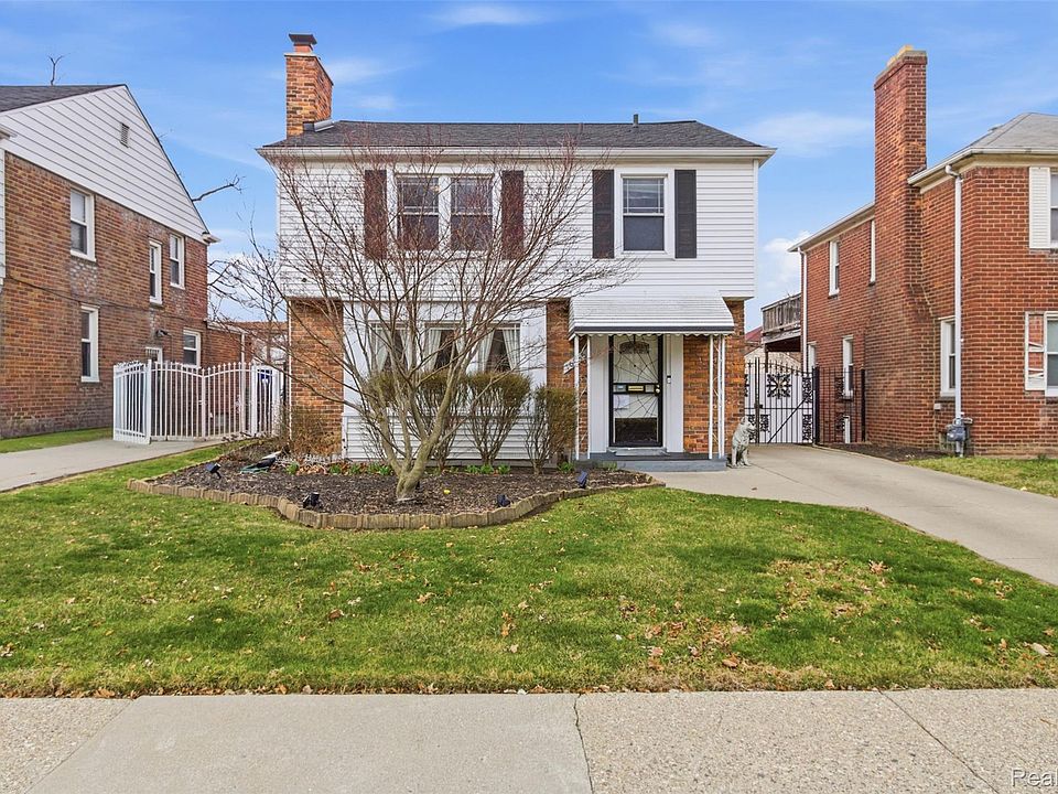 1st image of 16855 Strathmoor St