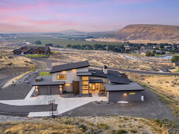 73723 Homestead Rd, Kennewick, WA 99338