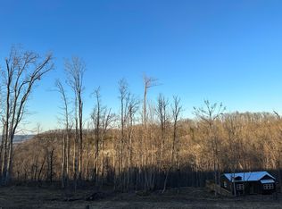 100 Orchard Valley Rd, Stanton, KY 40380