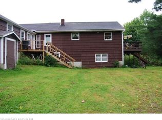 25 Norridgewock Rd, Fairfield, ME 04937