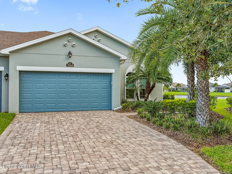 7544 Loren Cove Dr — Photo 4