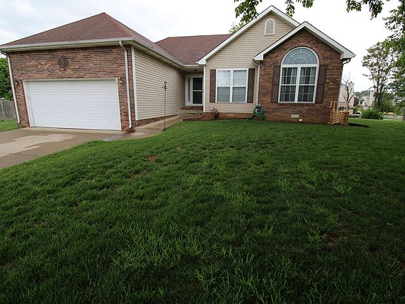 2nd image of 638 Clydesdale Ct