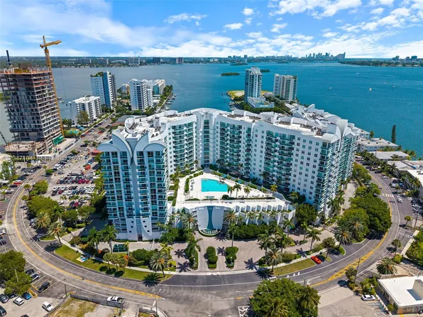 7900 Harbor Island Dr APT 518, North Bay Village, FL 33141