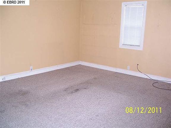 3rd image of 1825 Dover Ave