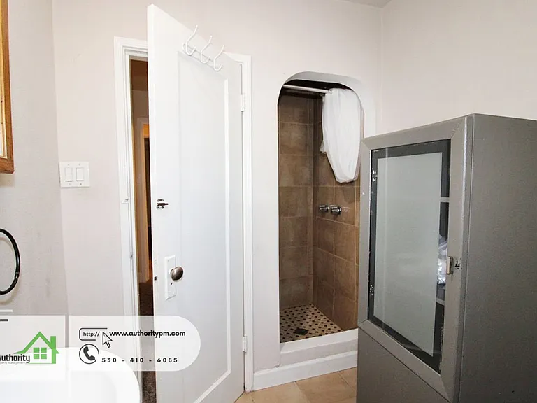 2391 Placer St #A — Photo 17
